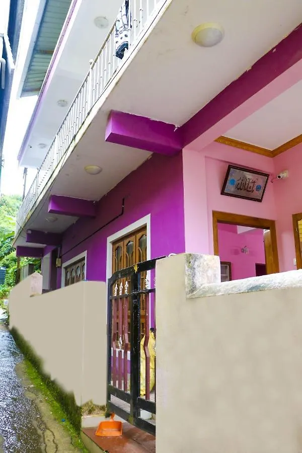 *** Hotel Hazrath Inn Munnar India