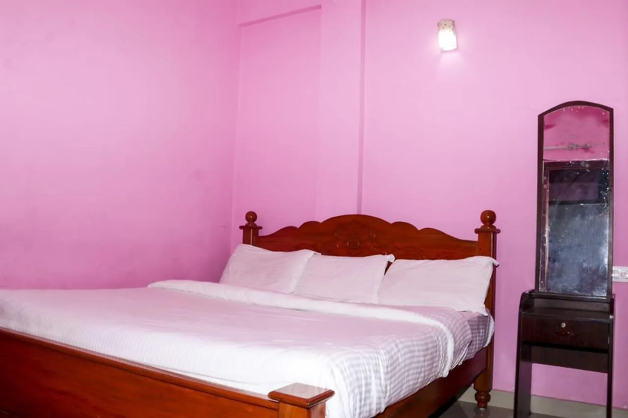 Hotel Hazrath Inn Munnar